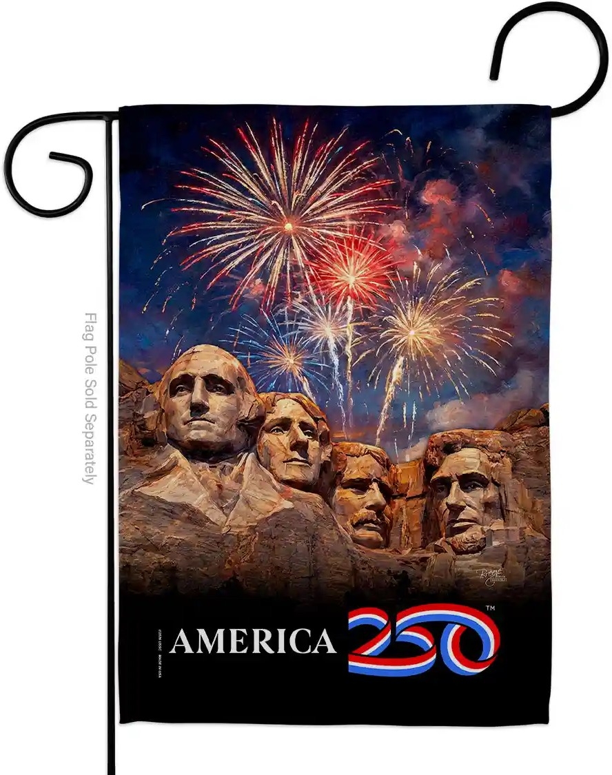 Mount Rushmore USA 250th Garden Flag