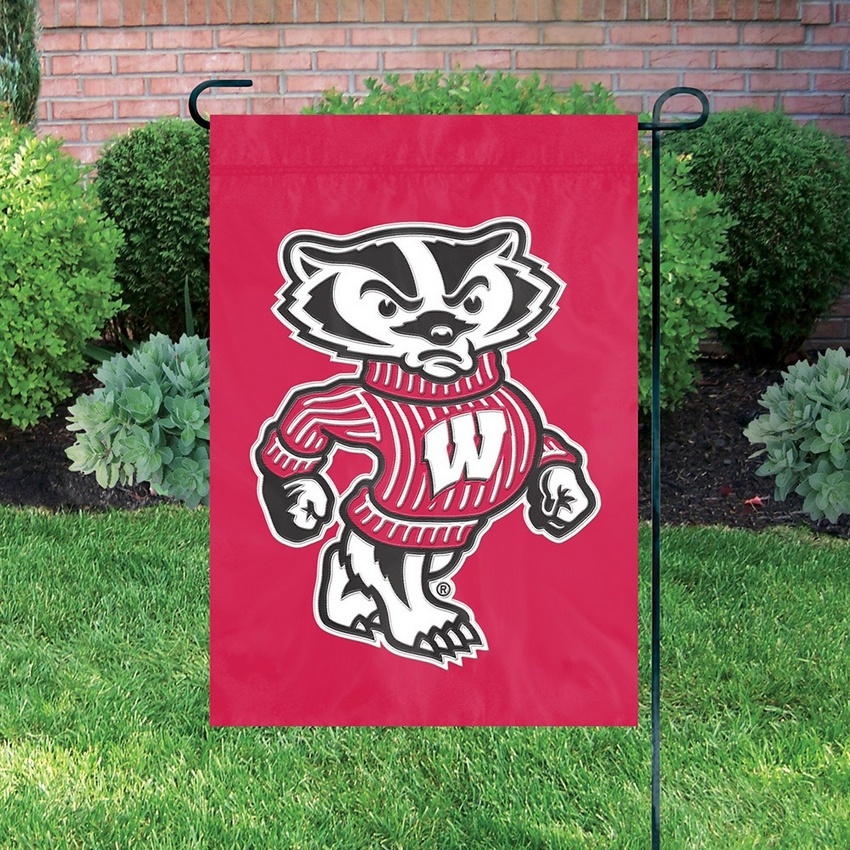 Wisconsin Badgers Premium Garden Flag