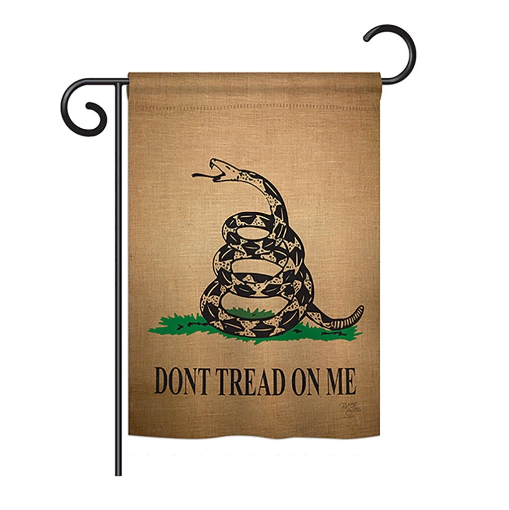 Gadsden Garden Flag don\'t tread on me flag