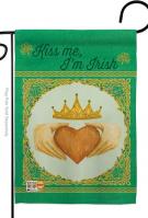 Kiss Me, I\'m Irish Garden Flag